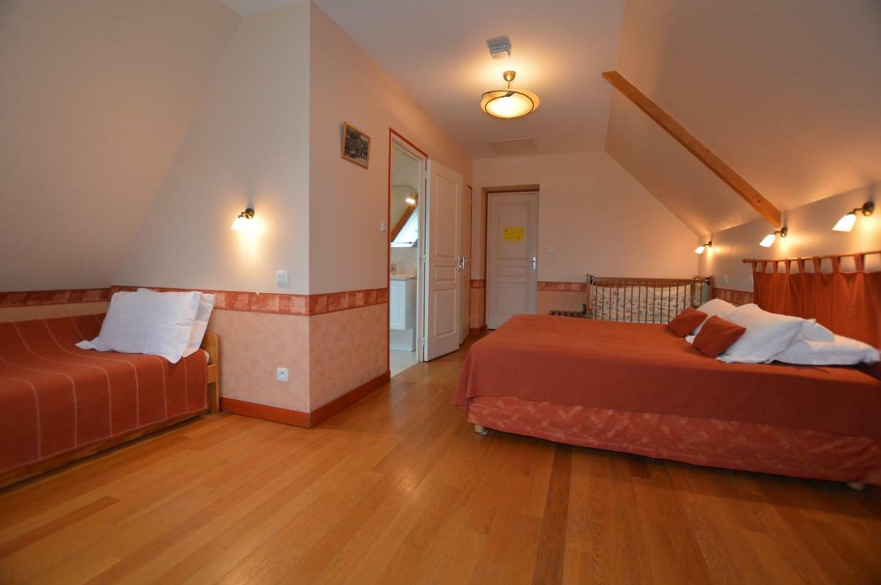Bed and Breakfast La Roche Saint-Etienne-en-Cogles Exterior foto